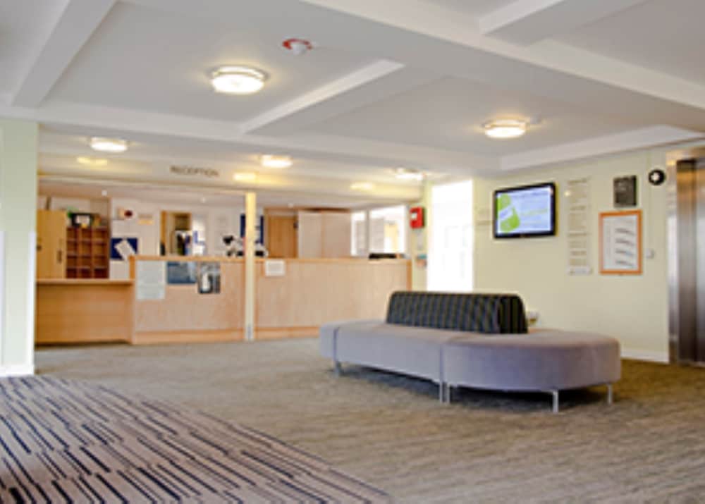 Tyler Court - University Of Kent 8/50
