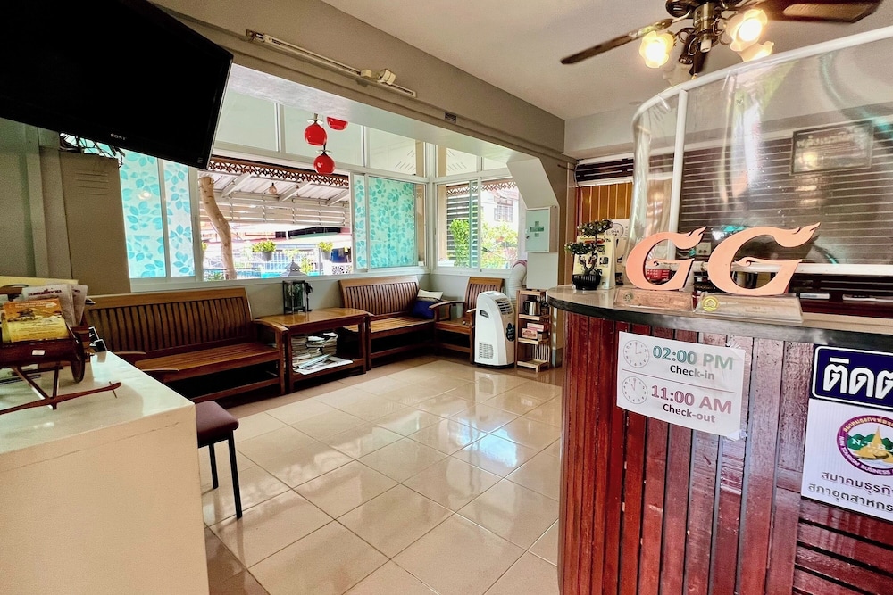 Nan Thara Place 35/50
