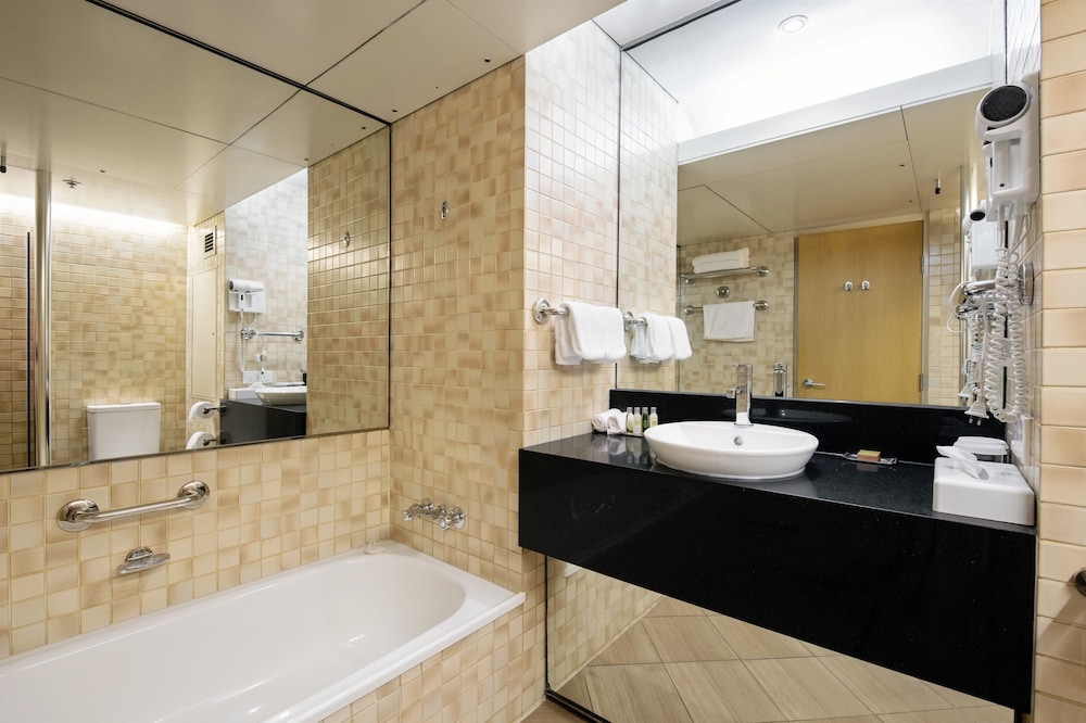 DoubleTree by Hilton Darwin Esplanade 25/70