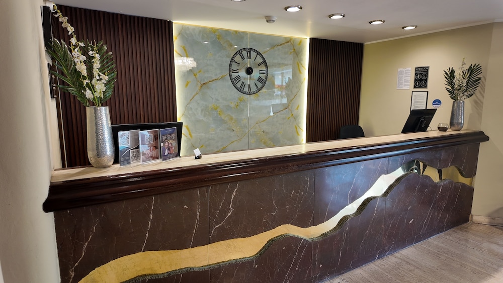 Hotel Carrera Ex Thunderbird Hotels Carrera 7/64