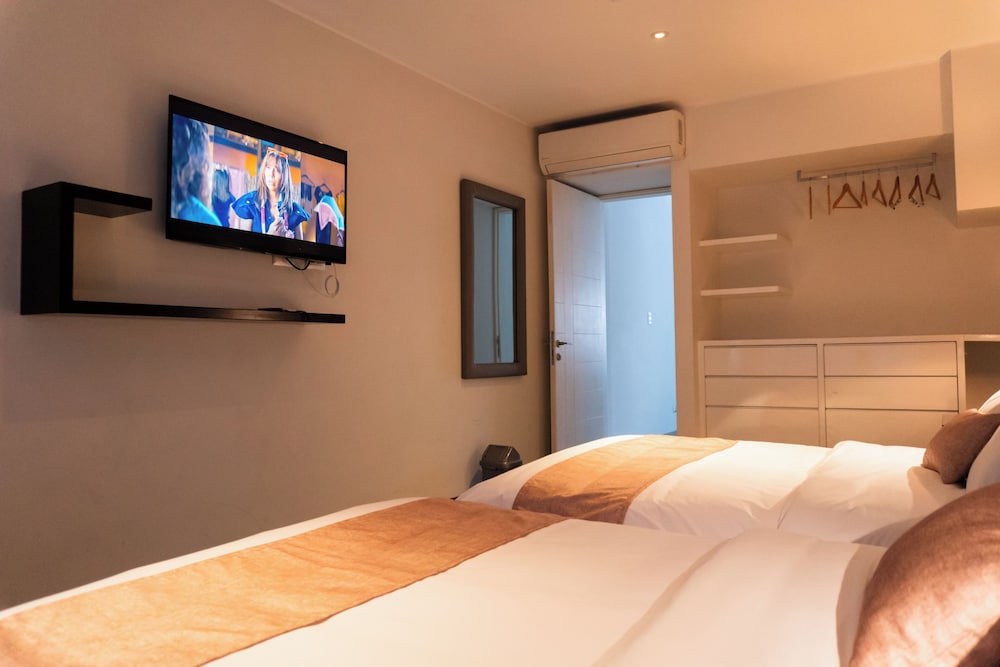 Petit Palace Apart Hotel Suites 9/50