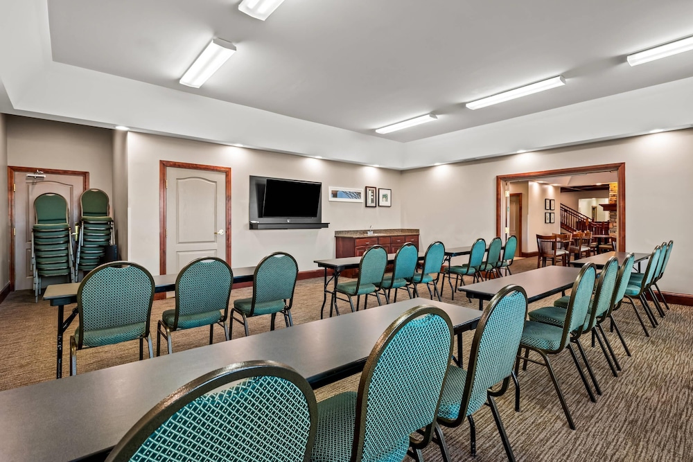 Country Inn Suites By Radisson Red Wing Mn 53/59