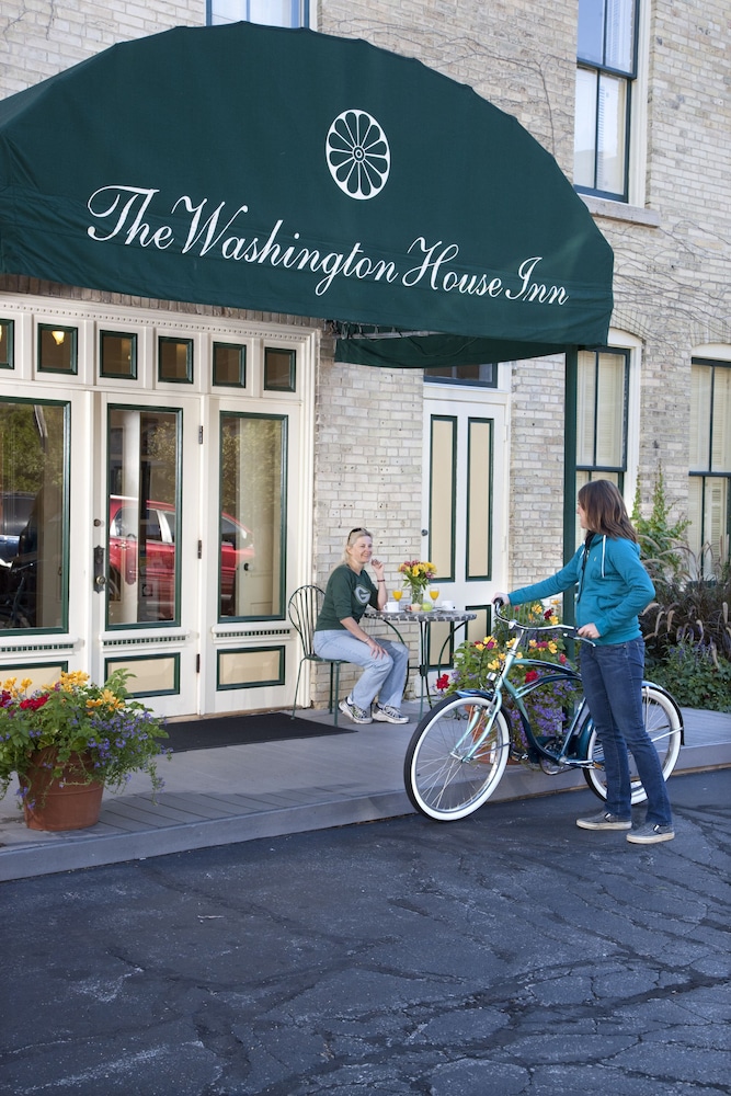 Washington House Inn 62/70