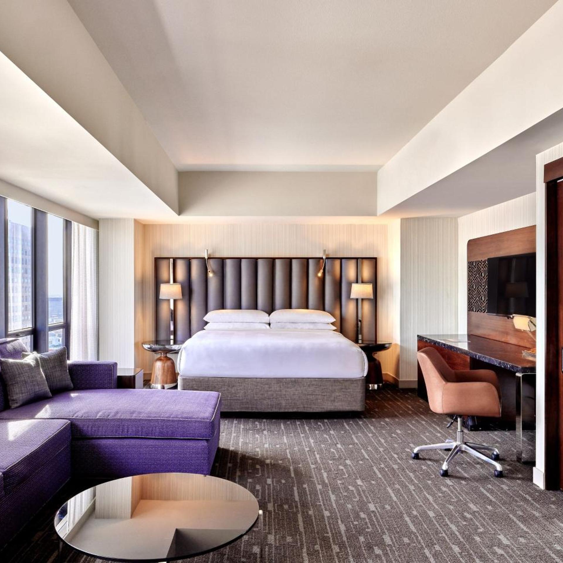 Room, King Bed, Parlor
