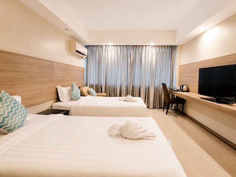 Avana Laemchabang Hotel 11/57