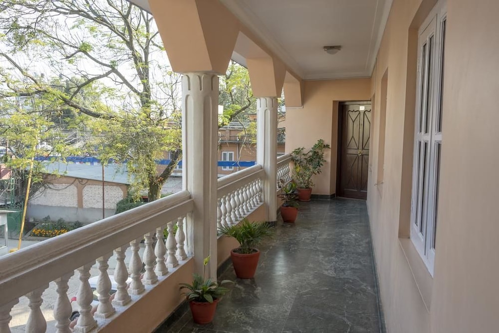 Shaligram Hotel 4/50