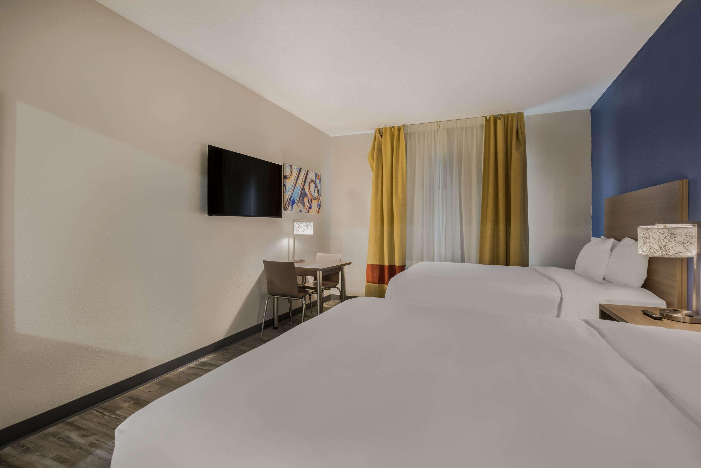Efficiency, Suite, 2 Queen Beds
