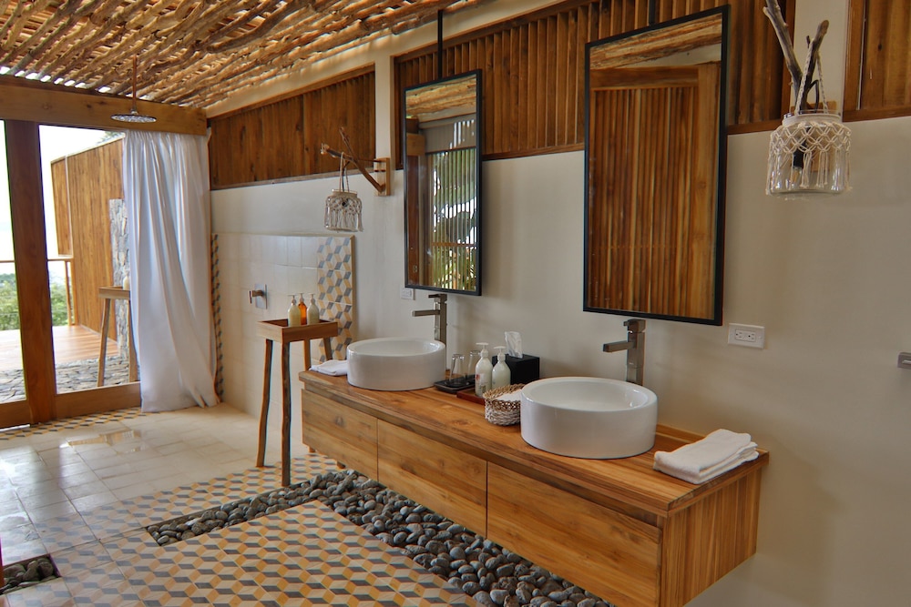 Lapa Rios Eco Lodge 50/50