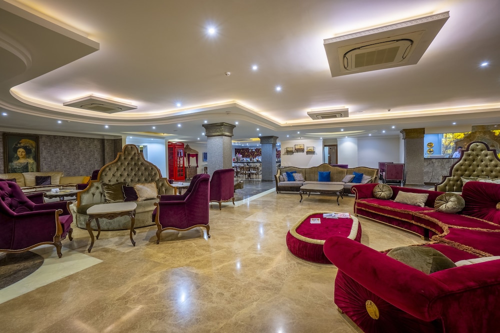 Azka Hotel 57/78