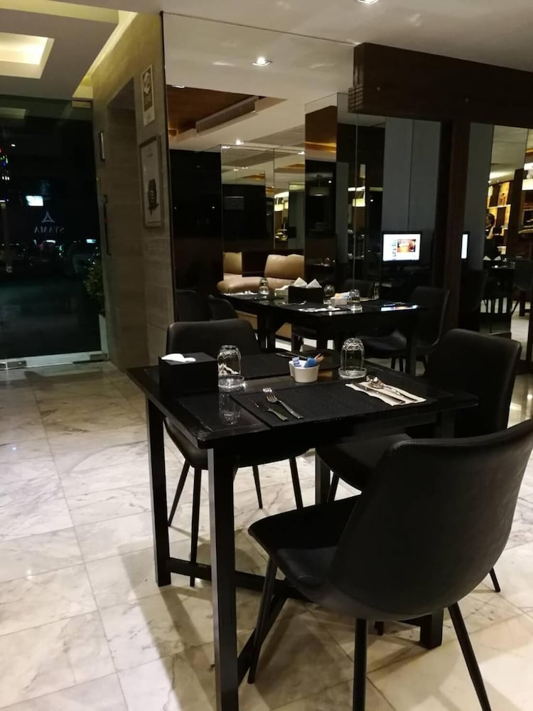 Syama Sukhumvit 20 42/54