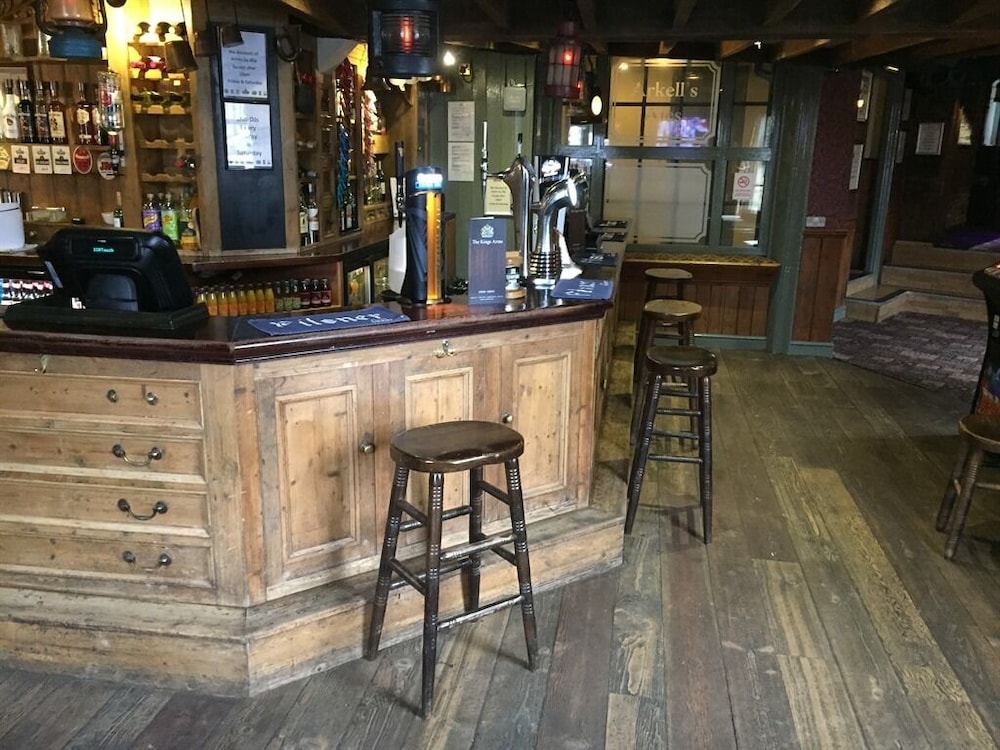 The Kings Arms 44/56
