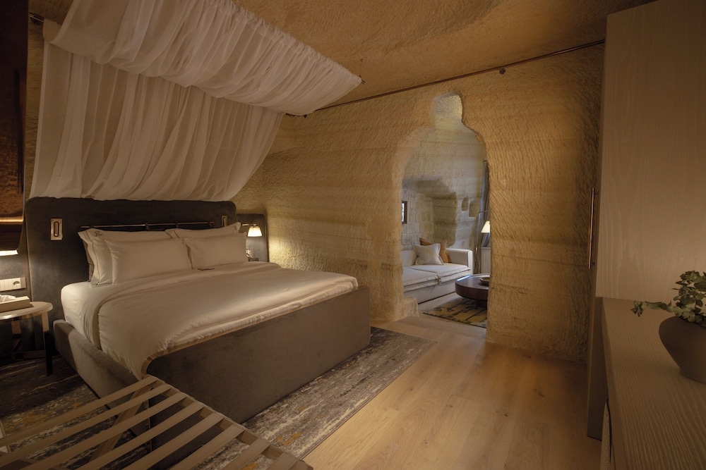 Alfina Cave Hotel 22/50