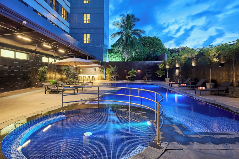 Summit Hotel Tacloban 37/63