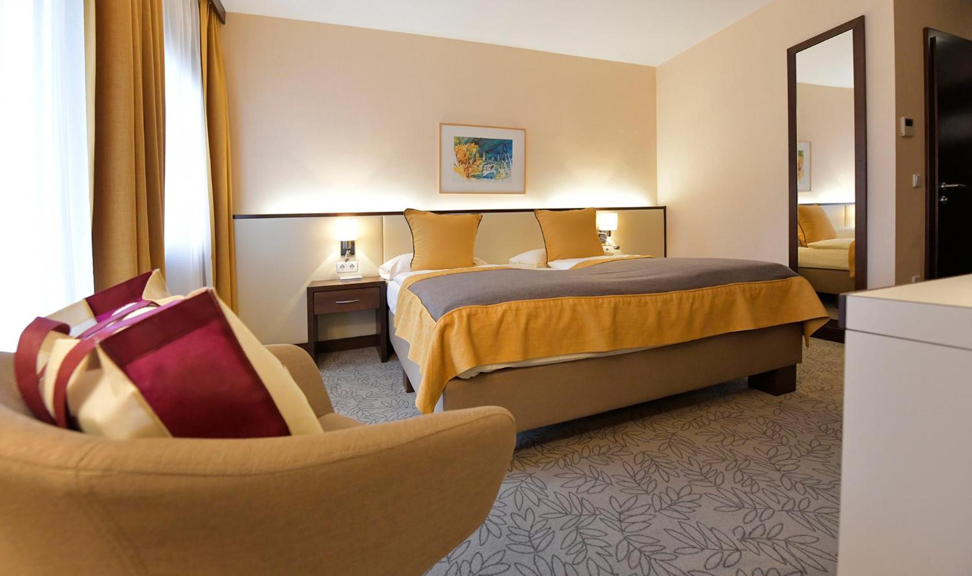 Classic, Double Bed, Balcony