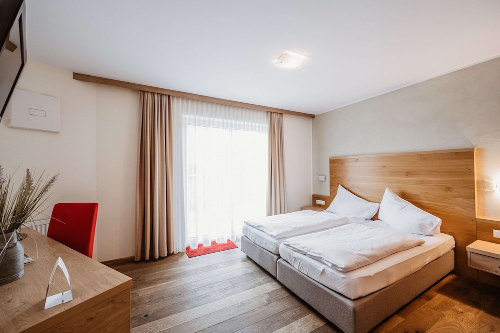 LANDHOTEL LAUDERSBACH 19/71