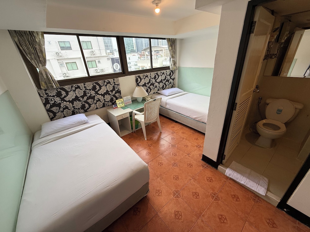 Best House Bangkok 9/50