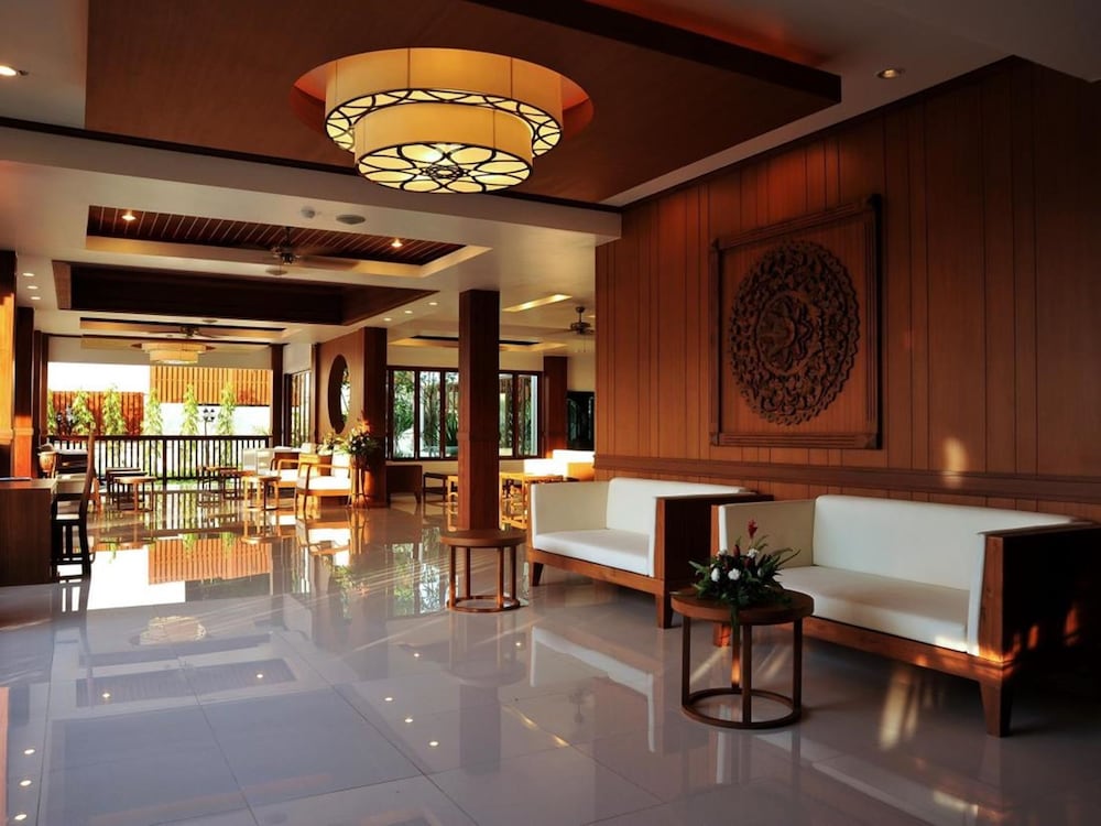 Lobby at Princess Seaview Resort And Spa, KARON BEACH