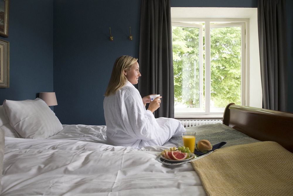 Hotell Bla Blom 17/50