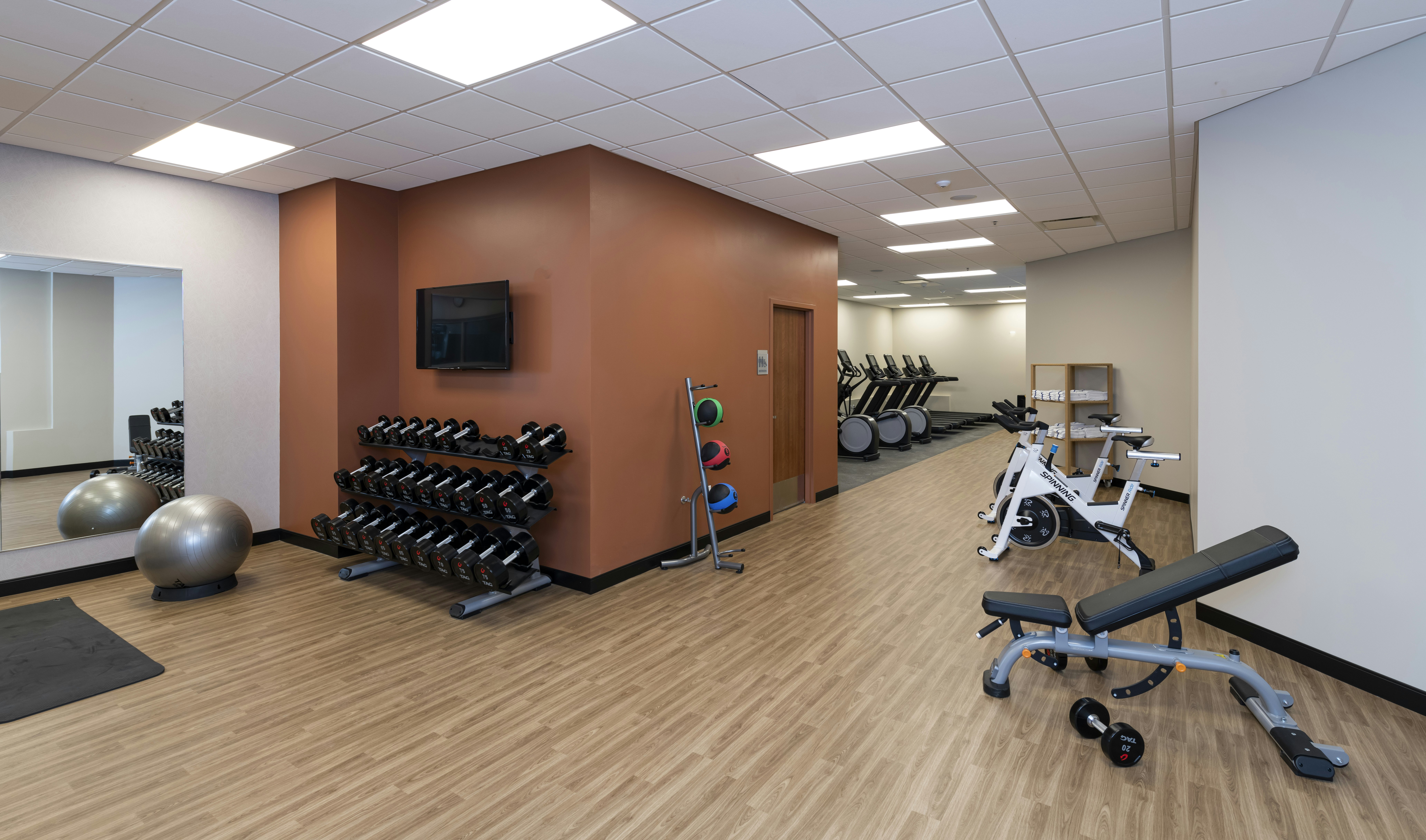 Doubletree By Hilton Madison East 12/36