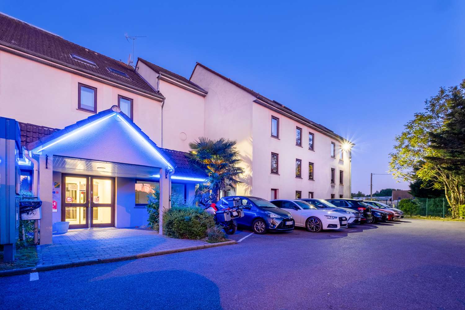 Comfort Hotel Linas Montlhery 23/23
