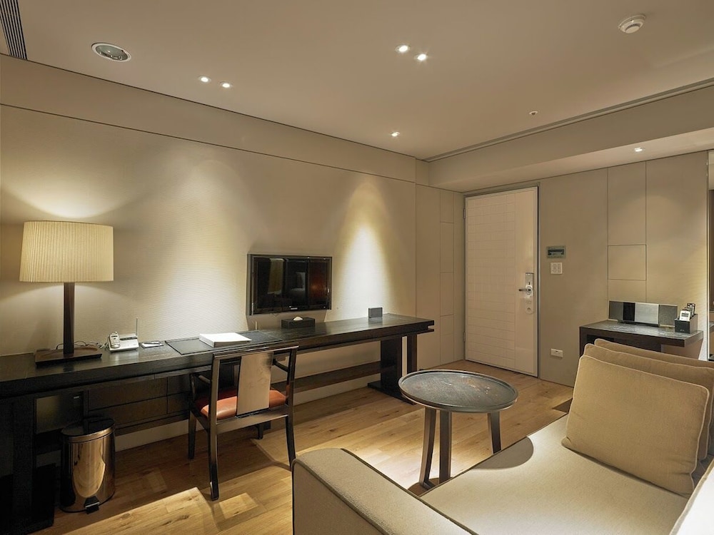 GLORIA RESIDENCE 34/55