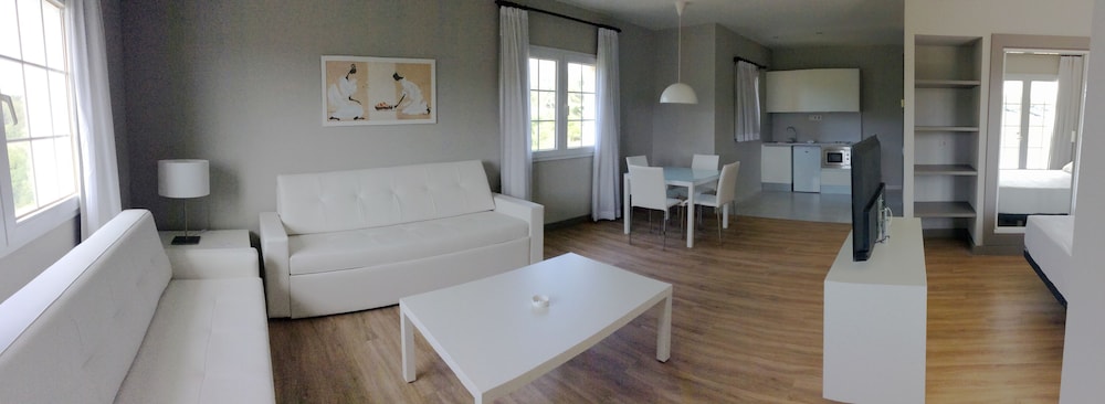 HG Jardin de Menorca 39/61