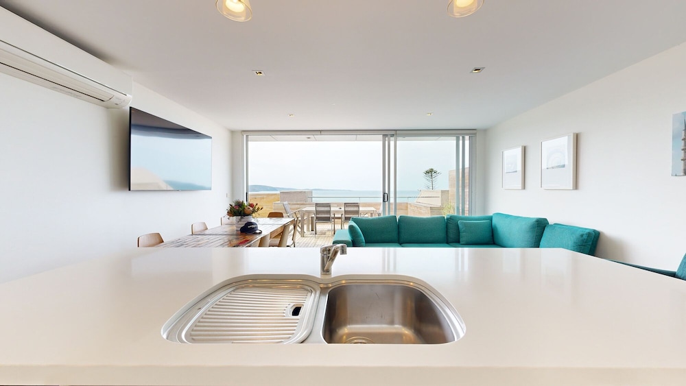 Cumberland Lorne Resort 51/59