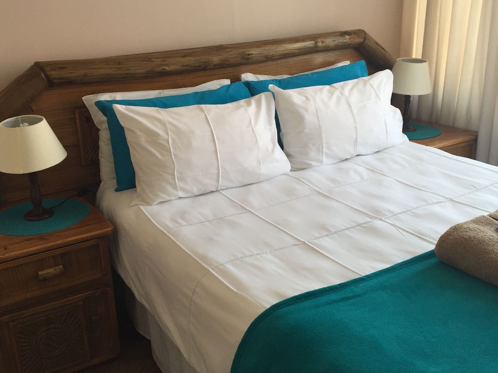 Fisherhaven Traveller s Lodge 18/50