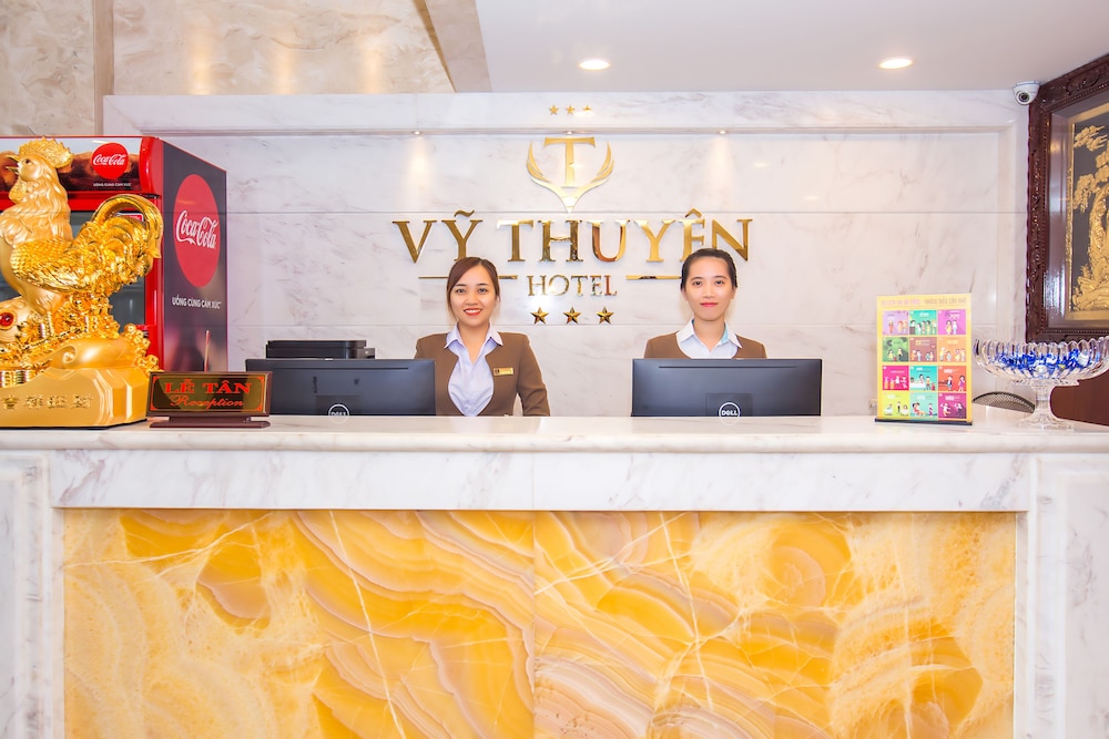 Ocean Star Hotel Danang Bay 7/85