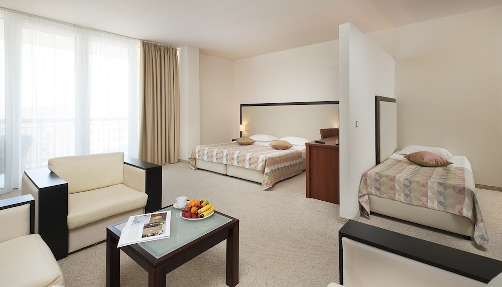 Melia Sunny Beach 28/50