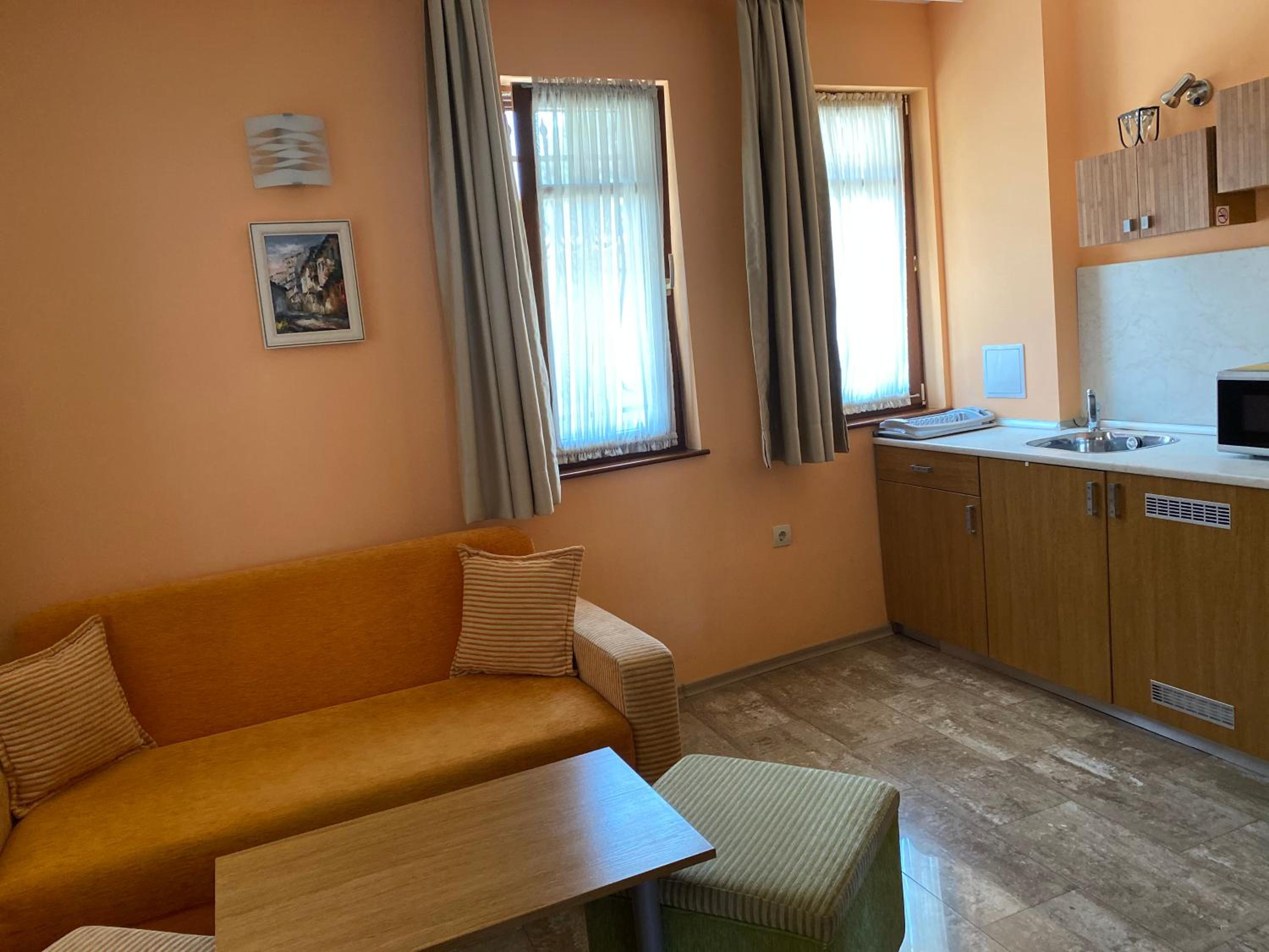 Hotel Saint Nikola 12/18
