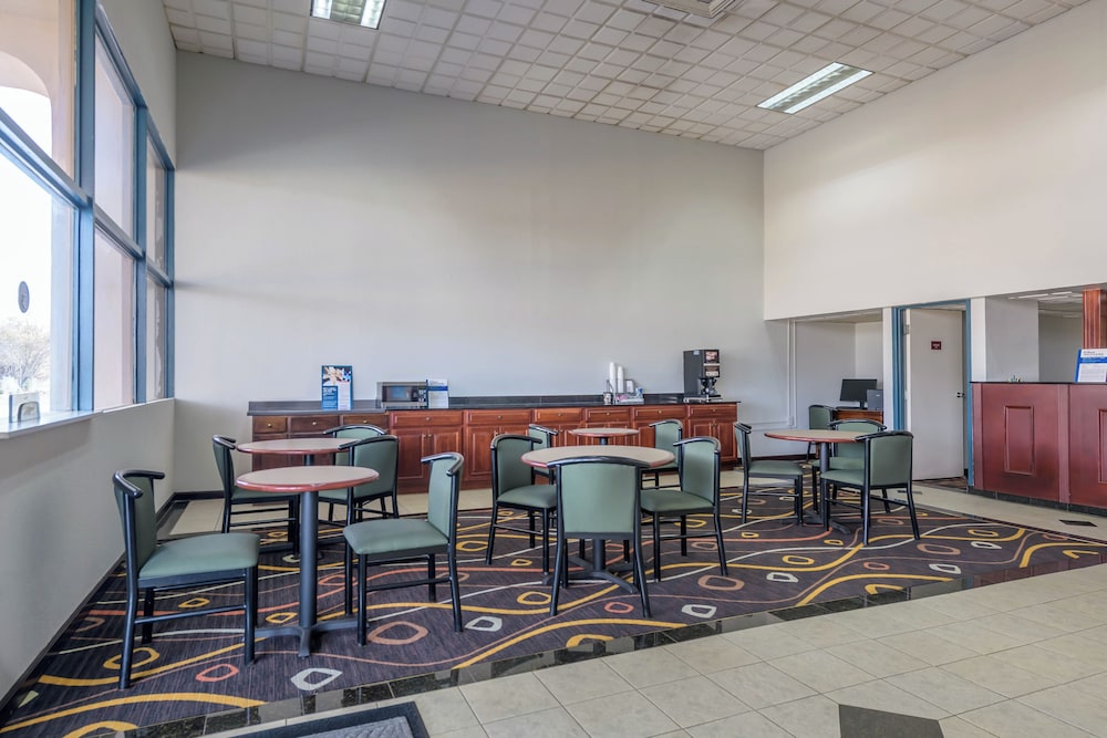 Motel6 Forsyth, GA – Tift College 27/38
