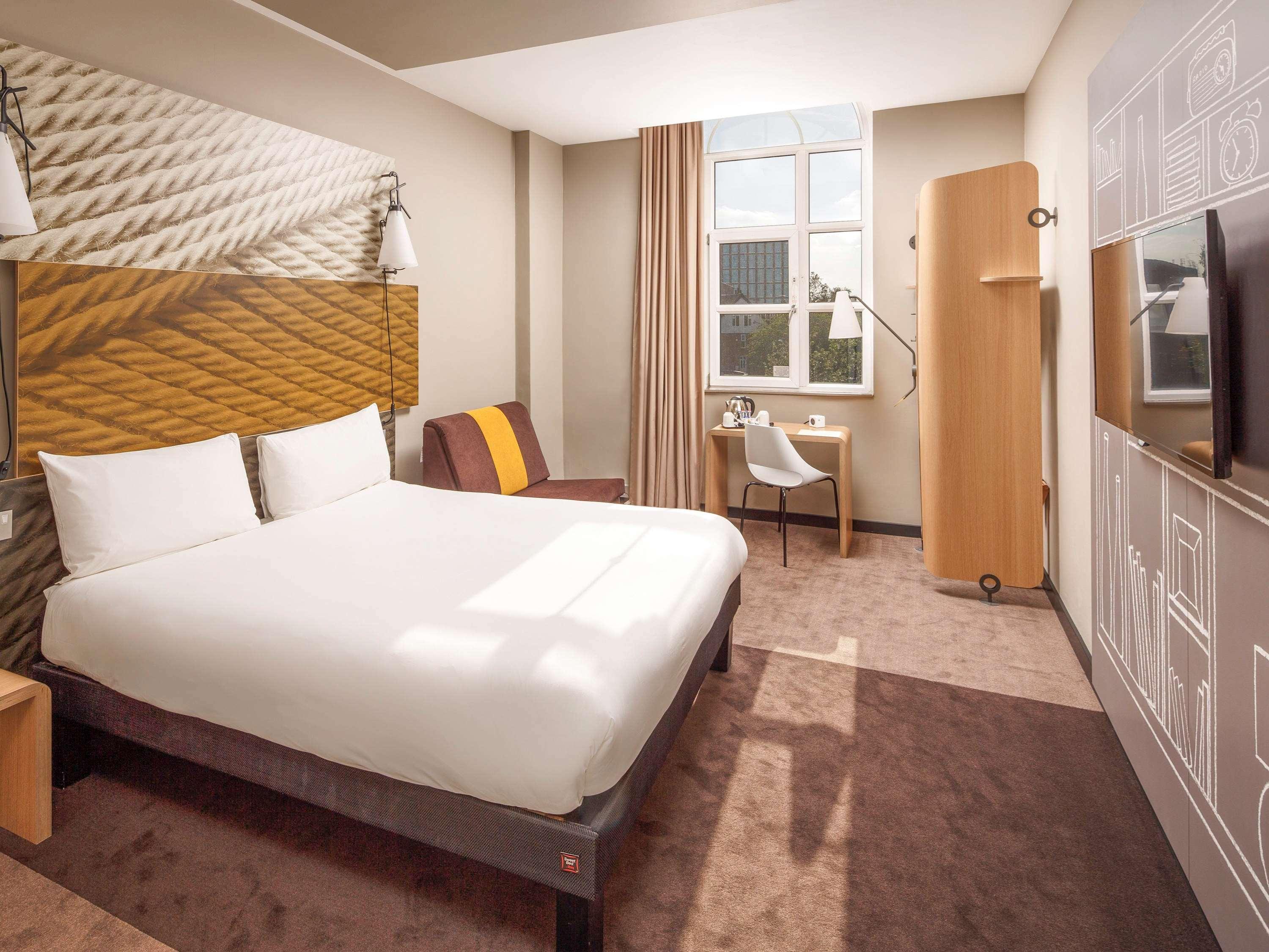 ROOM, DOUBLE BED, ACCESSIBLE