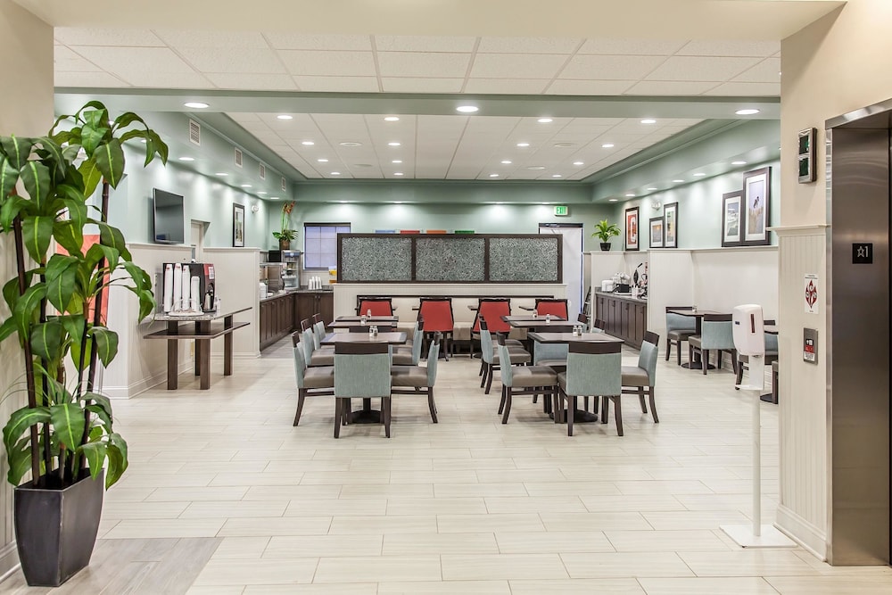 Comfort Suites Ocean City West 37/46