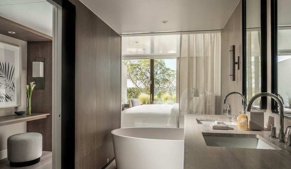 Four Seasons Astir Palace Hotel Athens 44/50
