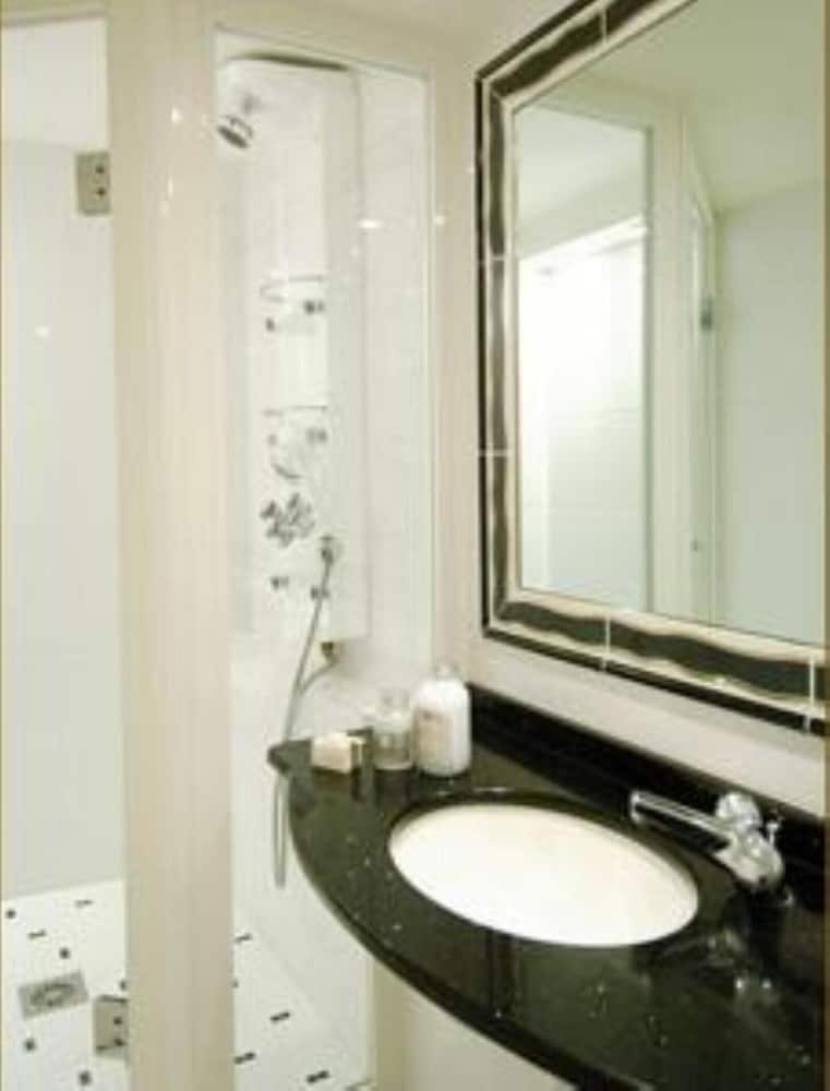 Hotel Gaillon Opera 13/26
