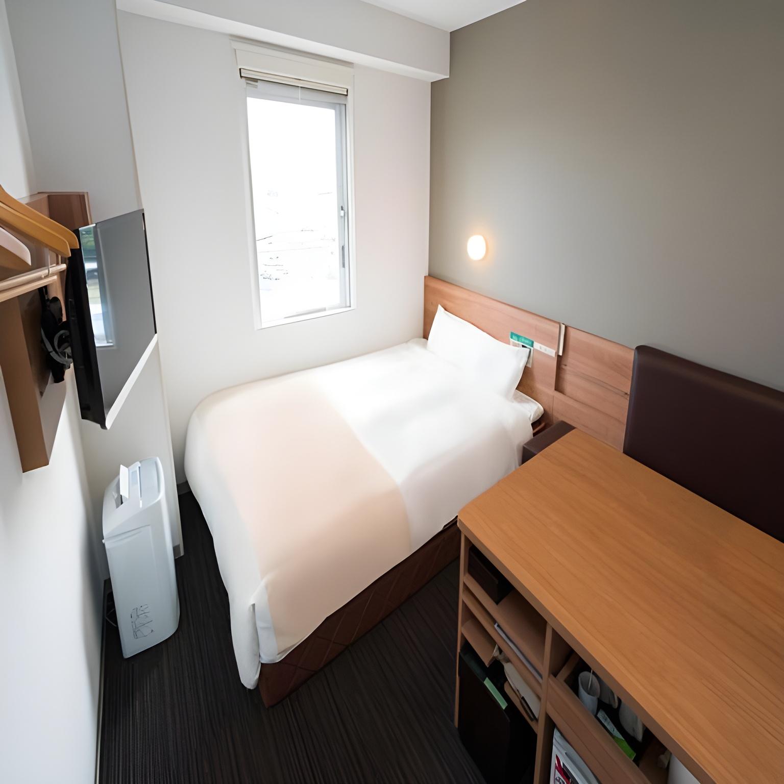Semi Room, Standard, Semi Double Bed