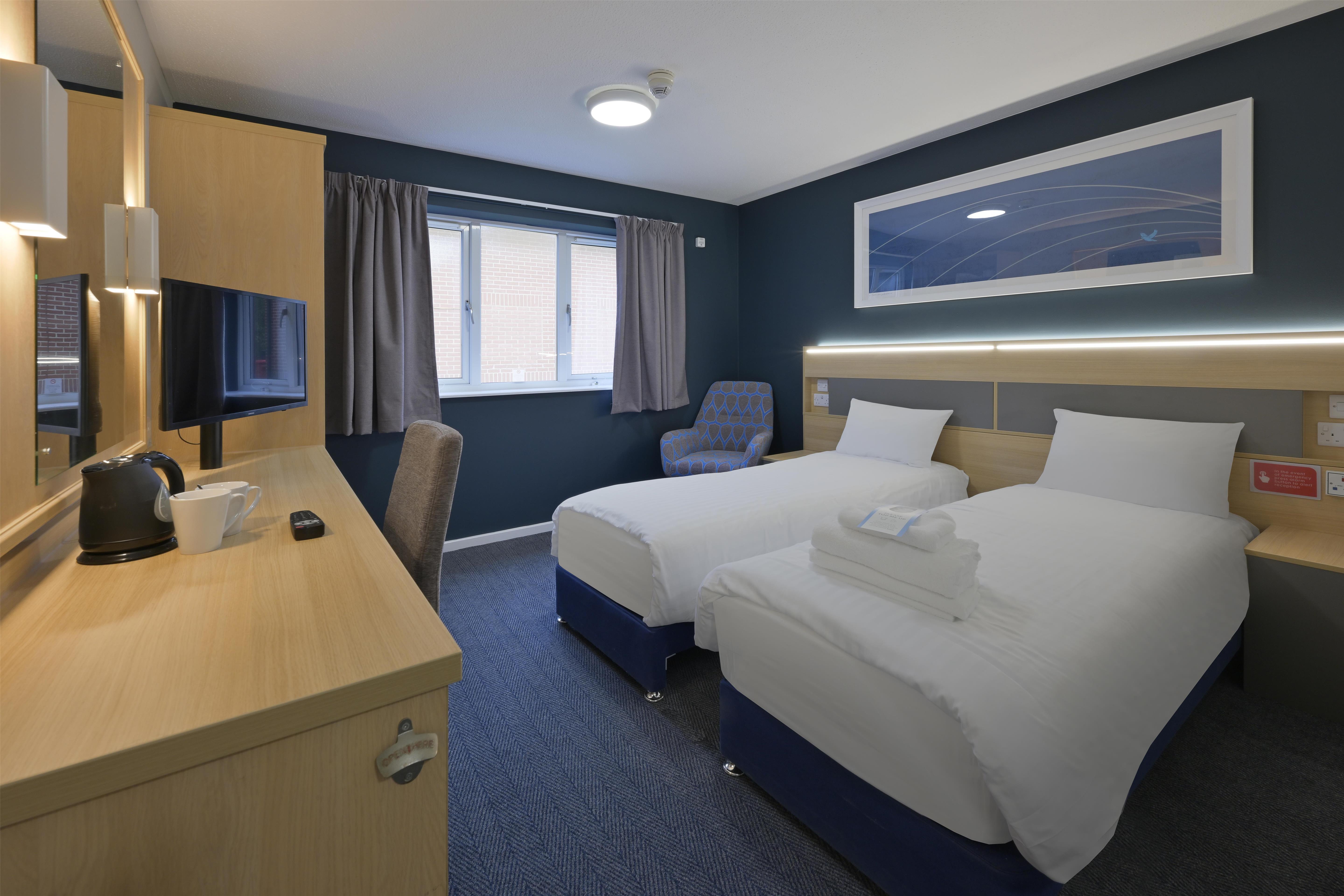 Travelodge Newbury Tot Hill 15/27