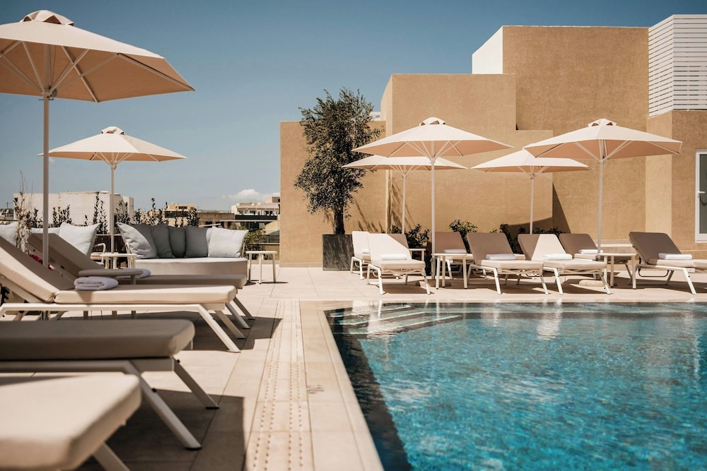 Courtyard by Marriott Sliema 45/50