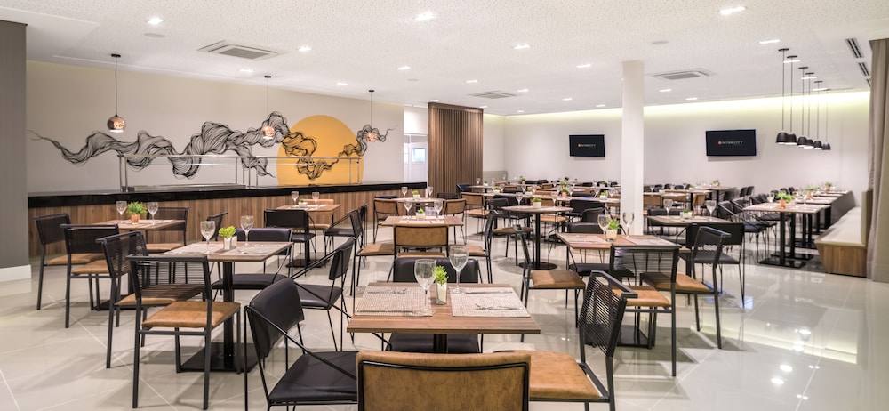 Intercity Patio Pinda Hotel & Resort 36/61