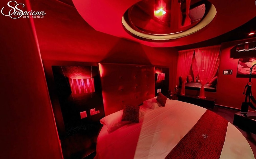 Sensaciones Motel Boutique - Adults Only 40/50