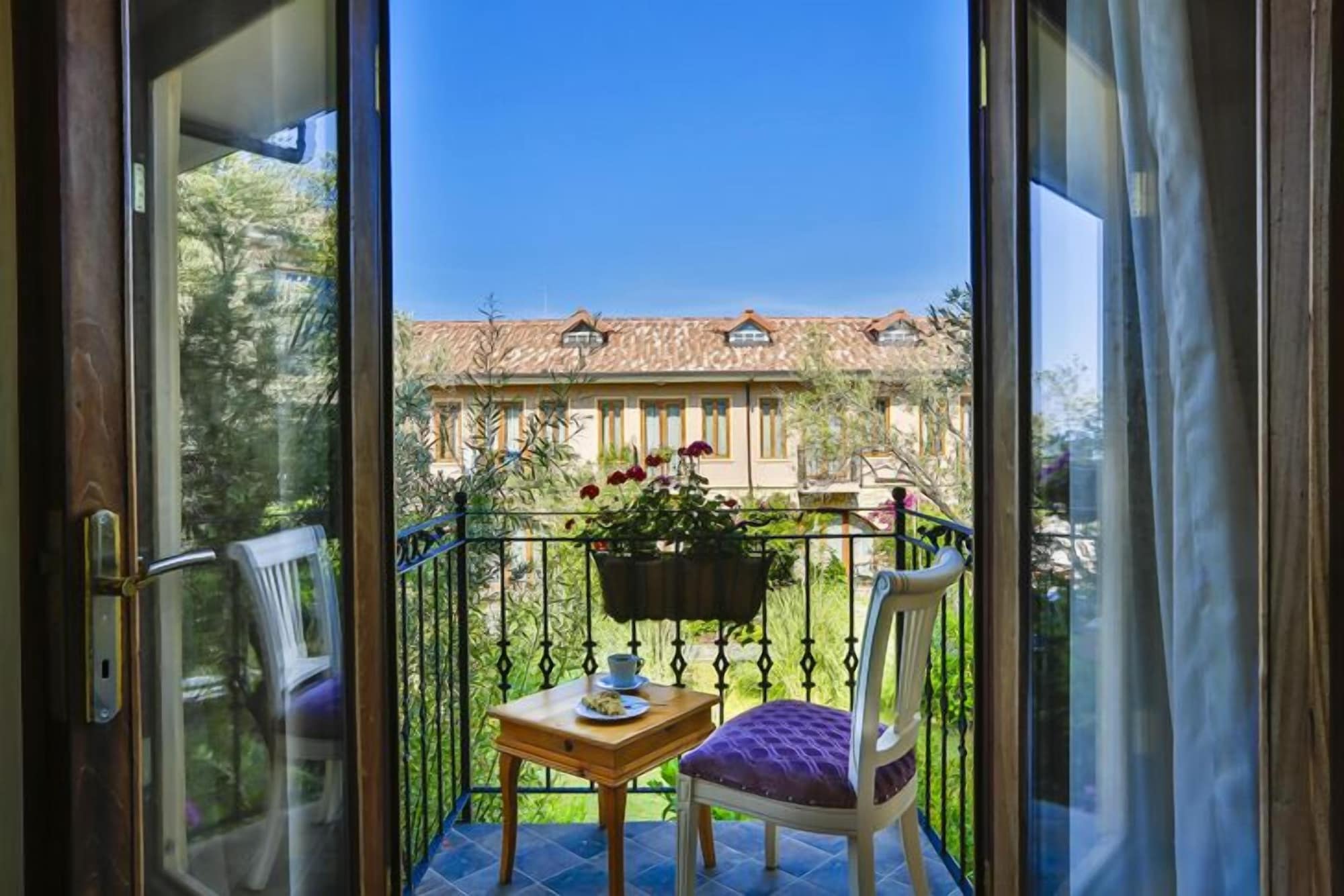 palace hotel olive odore