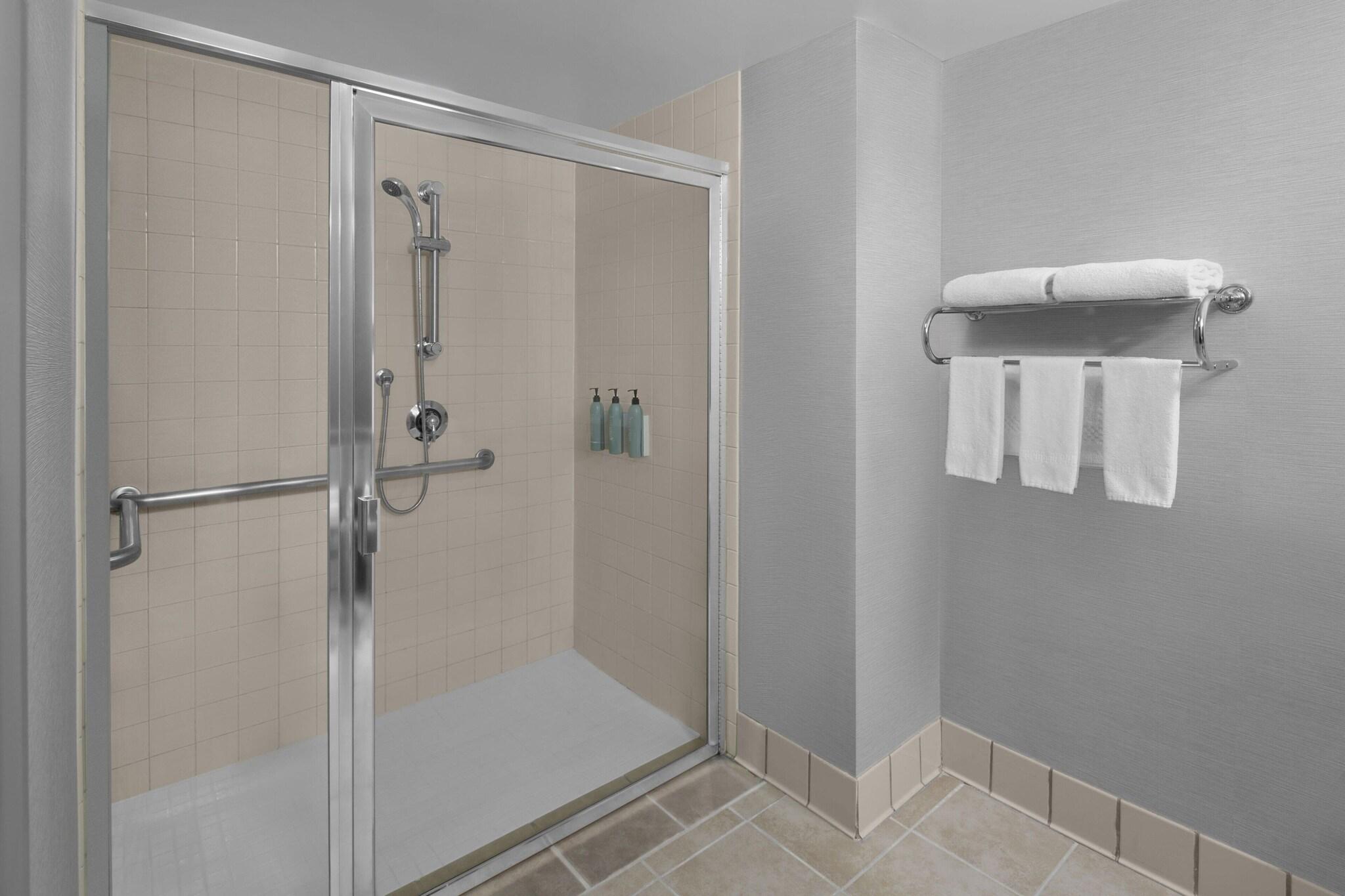 Room, Double Bed, Accessible, Courtyard by Marriott San Diego - Rancho Bernardo 5/5