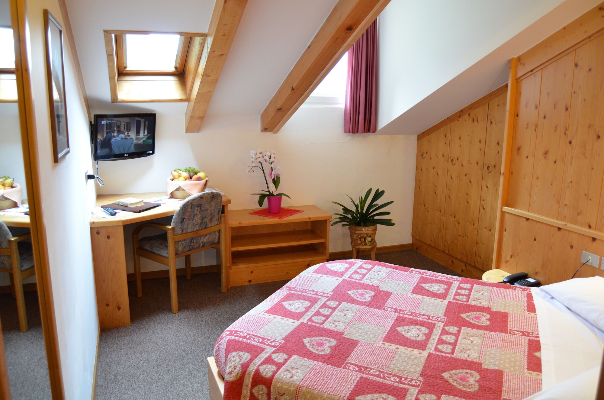 Classic, Double Bed, Beach Front