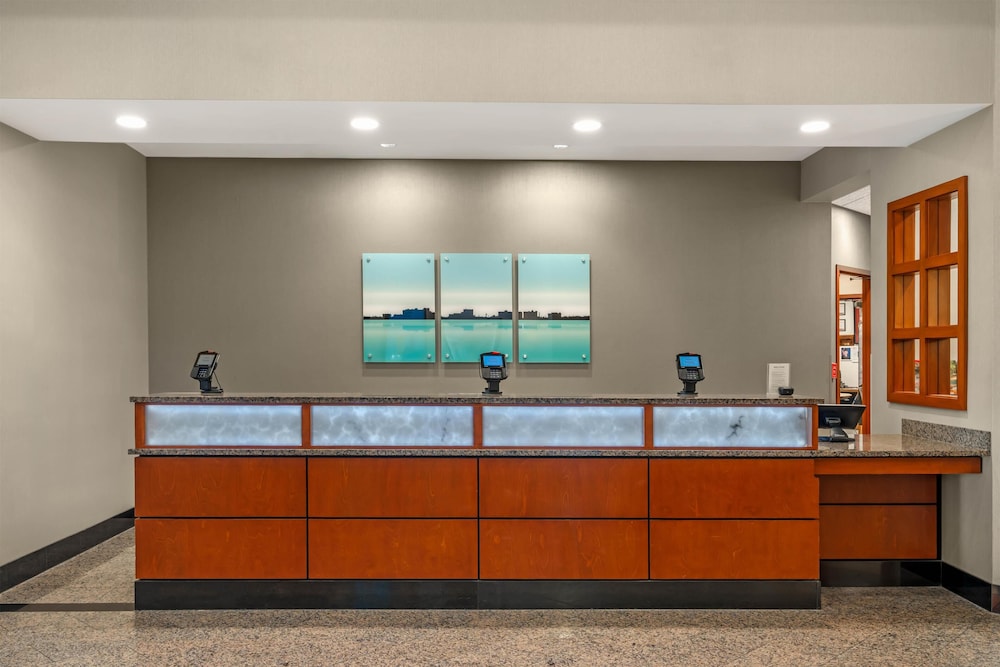 Drury Inn and Suites Fort Myers 5/49