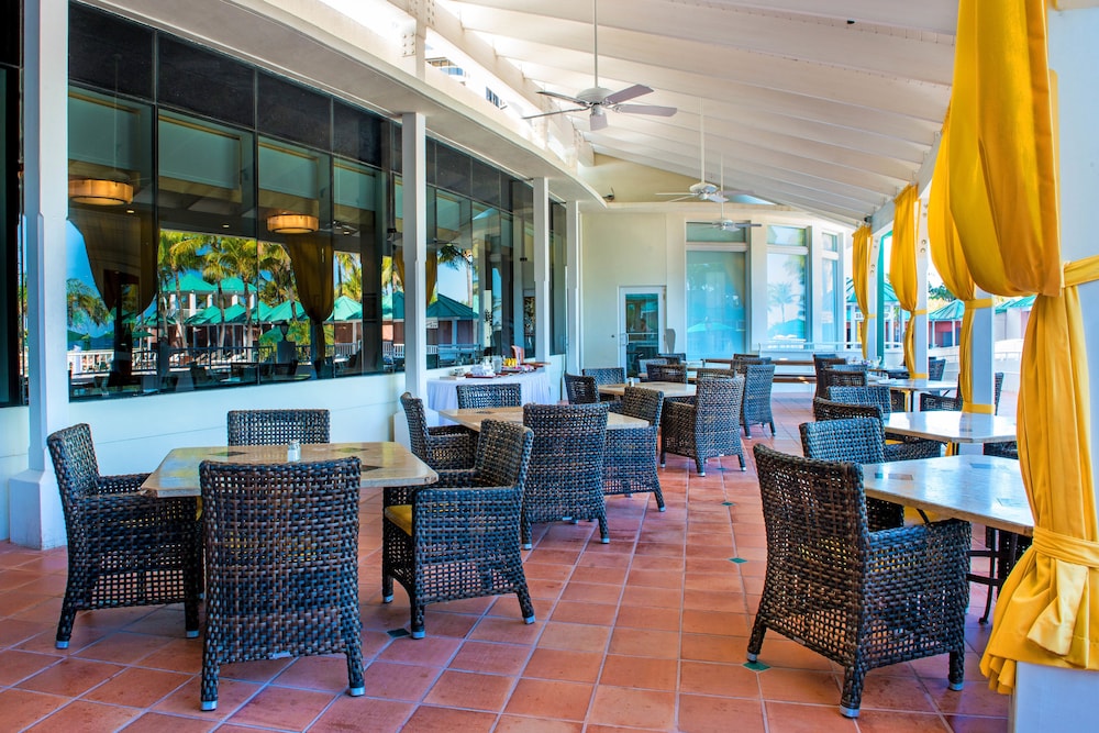 Sea View Hotel 57/74