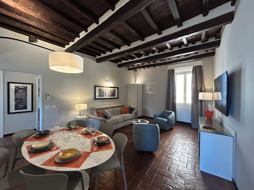 Aenea Superior Inn 37/50