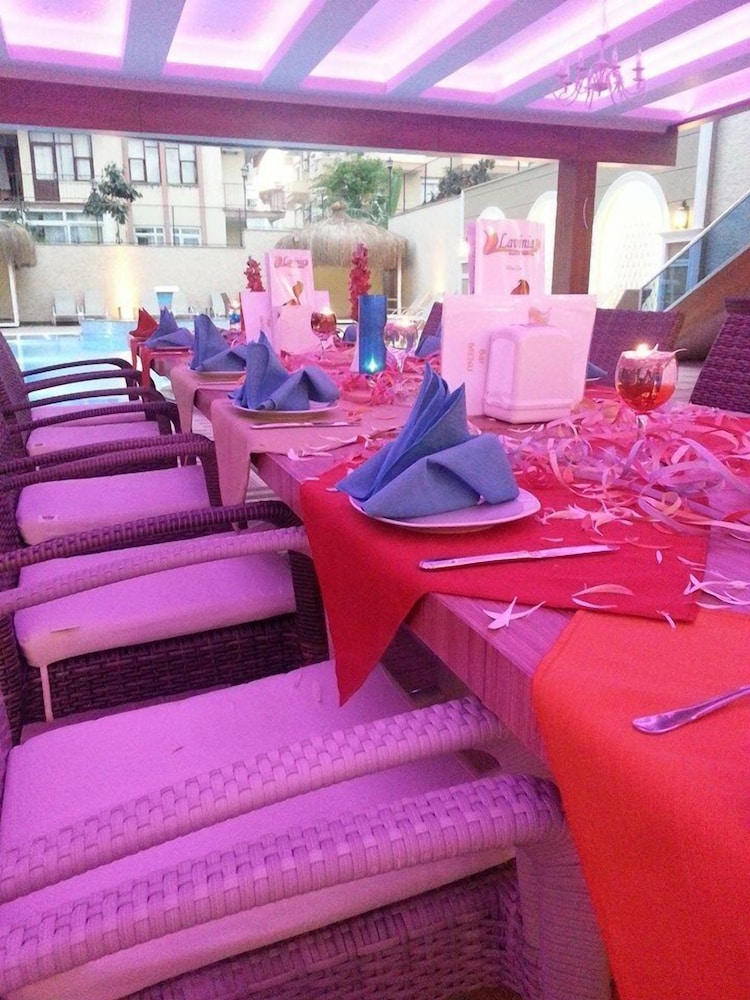 Lavinia Apart Hotel 50/66