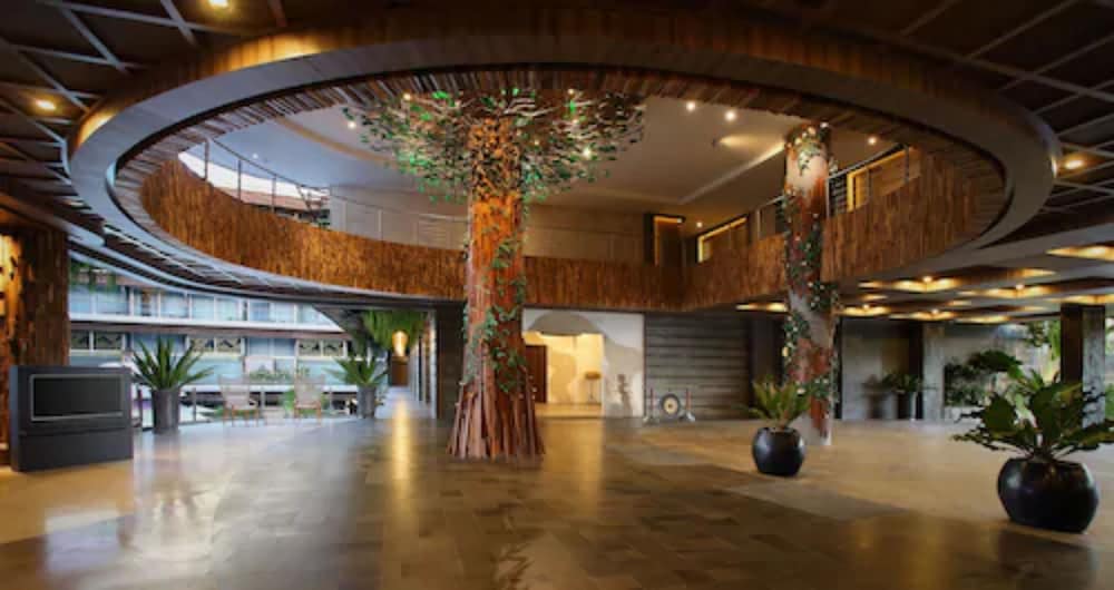 The Crystal Luxury Bay Resort Nusa Dua 12/72
