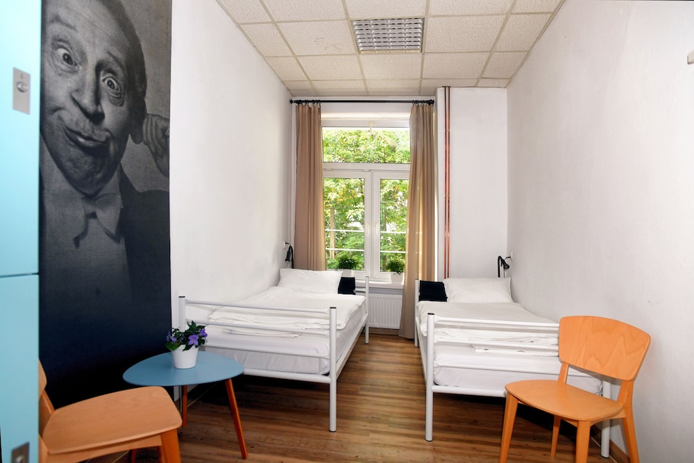 WARSAW HOSTEL CENTRUM 54/73